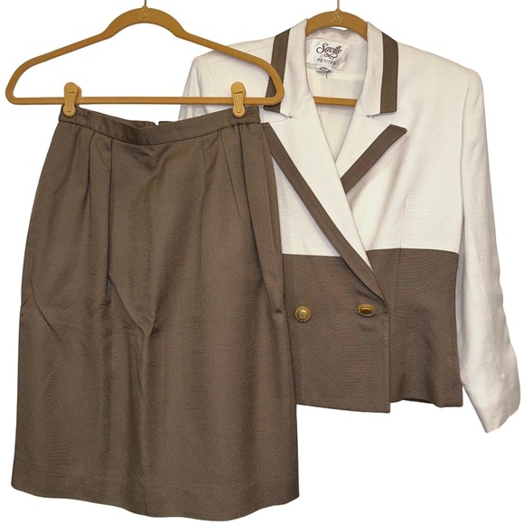 Saville Petites Dresses & Skirts - VTG Saville Petites Women's Blazer Skirt Two Piece Suit Set‎ White Brown Size 8P